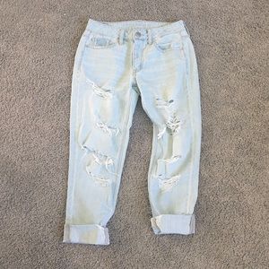 Tomgirl American Eagle Distressed Jeans
